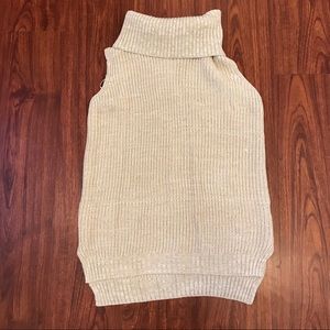 MORNING LAVENDER | Beige Turtleneck Vest